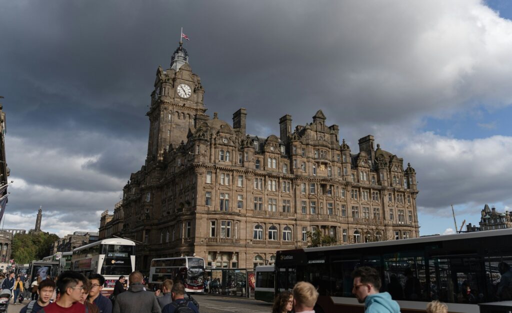 balmoral hotel edinburgh from princess street